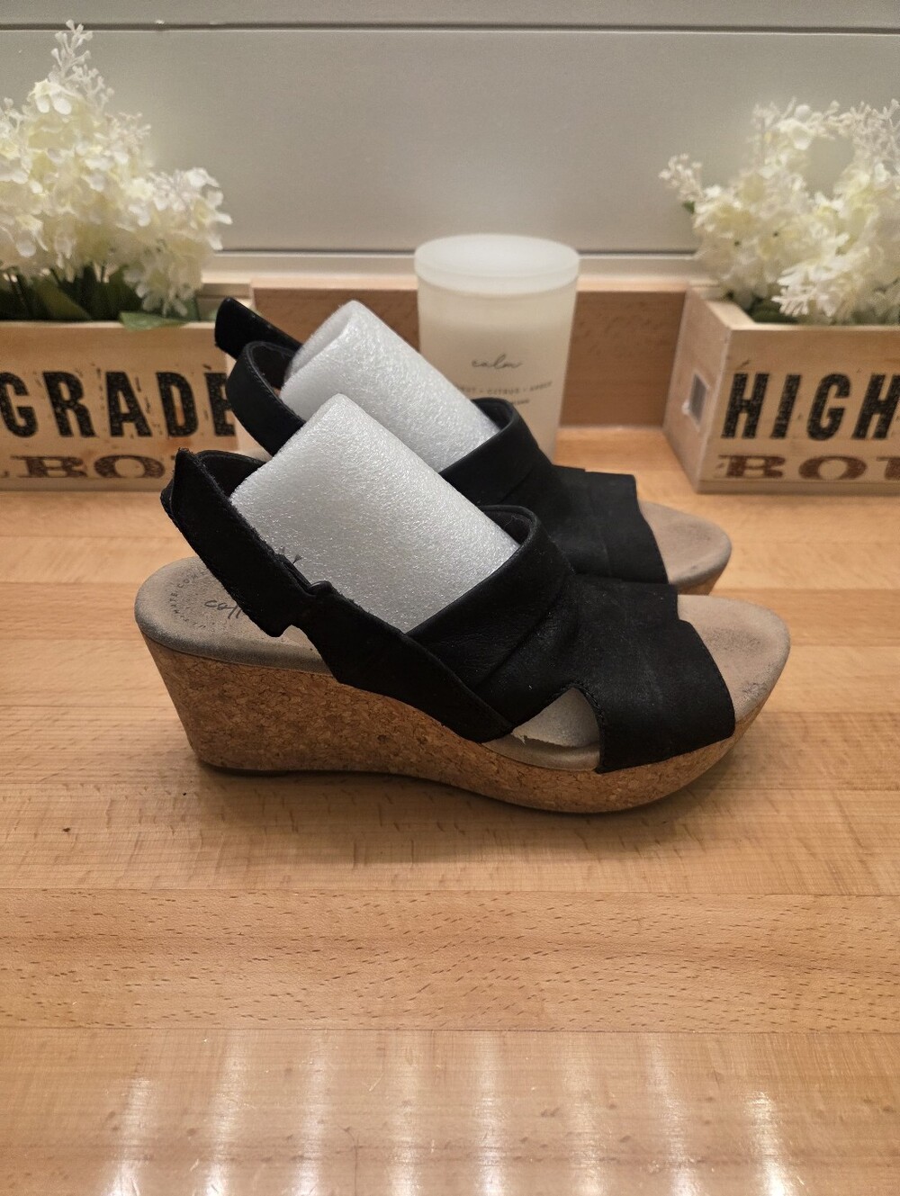 Clarks Women's Annadel Eirwyn Wedge Sandals Black Suede Size 9.5